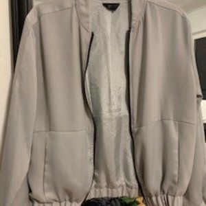 Grey Bomber Jacket Size 6 For Sale $15